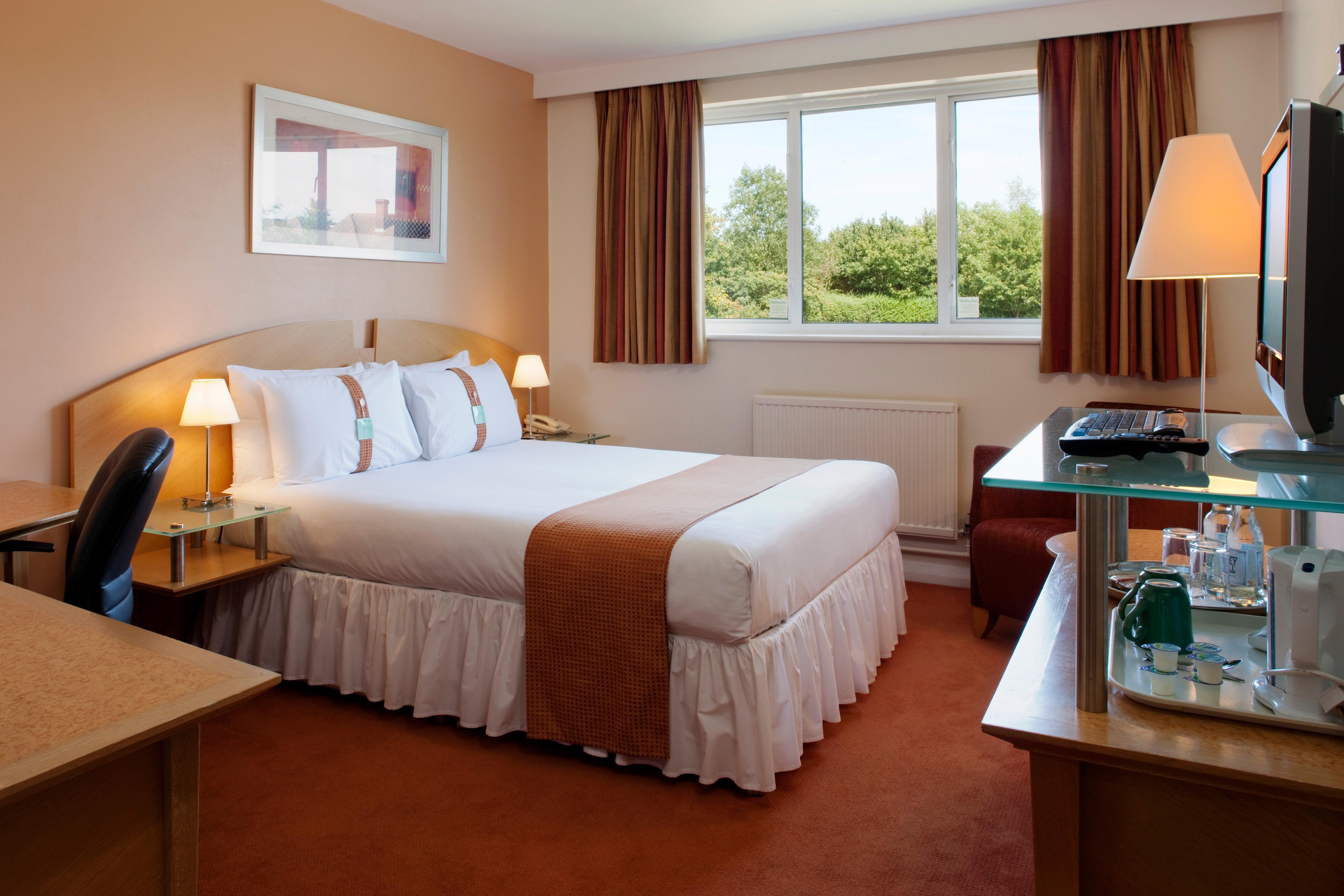 Holiday Inn Ashford North Exterior foto